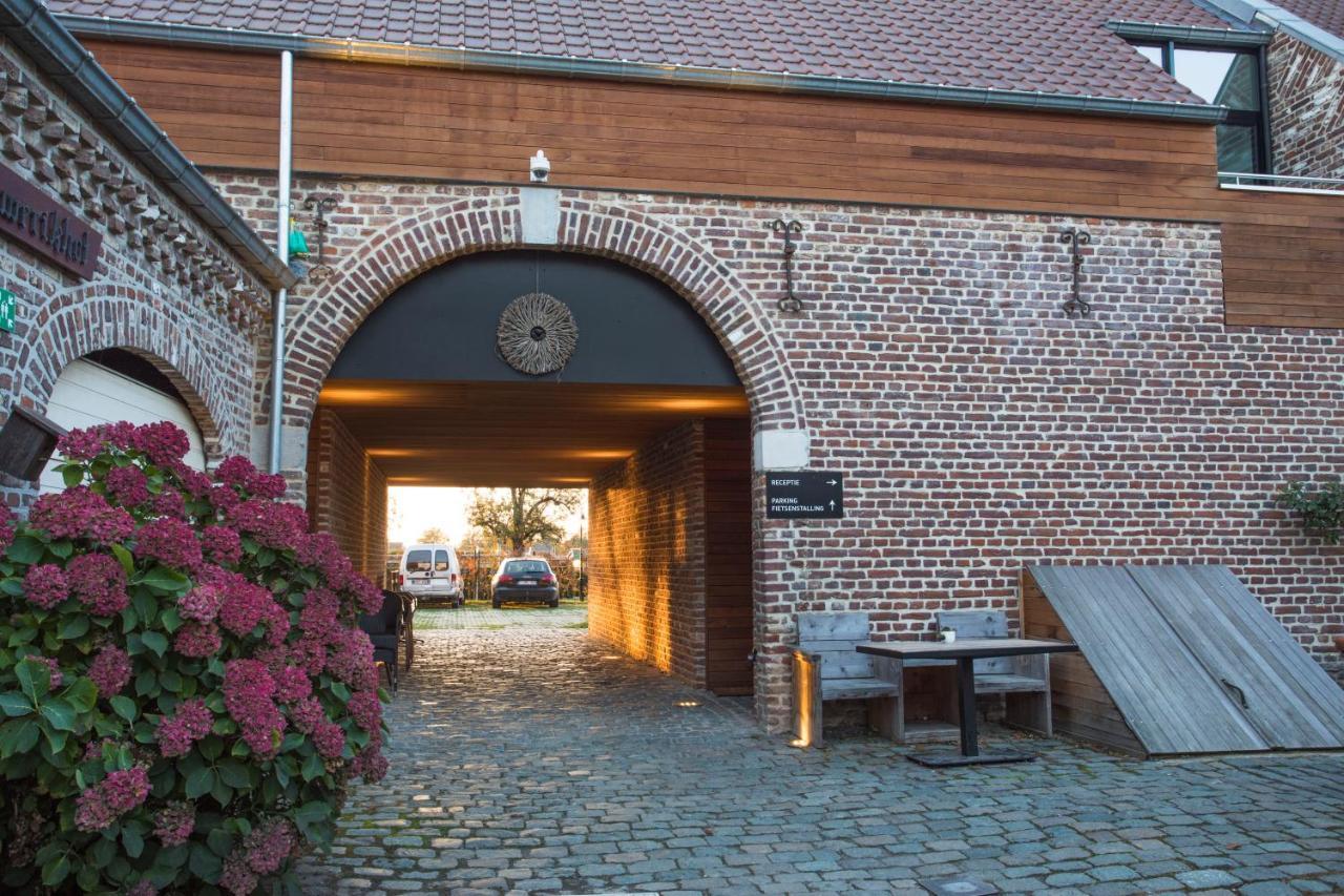 De Sjeiven Dorpel Hotel Maaseik Luaran gambar